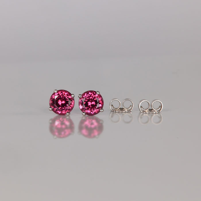 umbalite garnet stud earrings white gold
