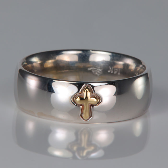 ring in white gold with yellow gold cross