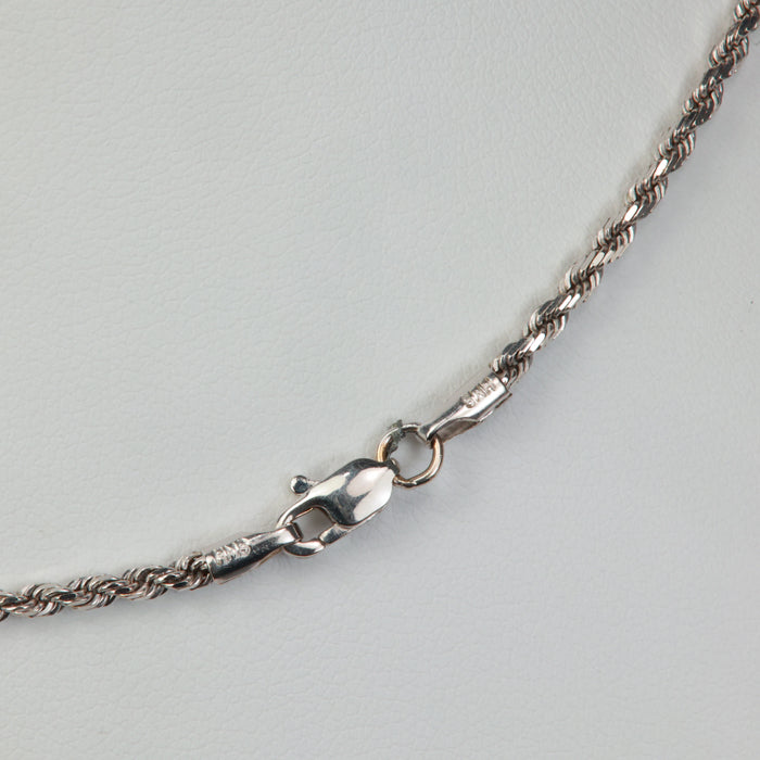 rope chain in white gold with clasp