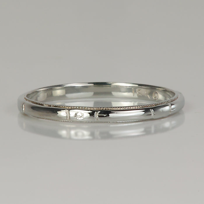white gold and millgrain estate ring