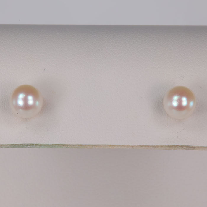 14K Yellow Gold Freshwater Pearl Studs