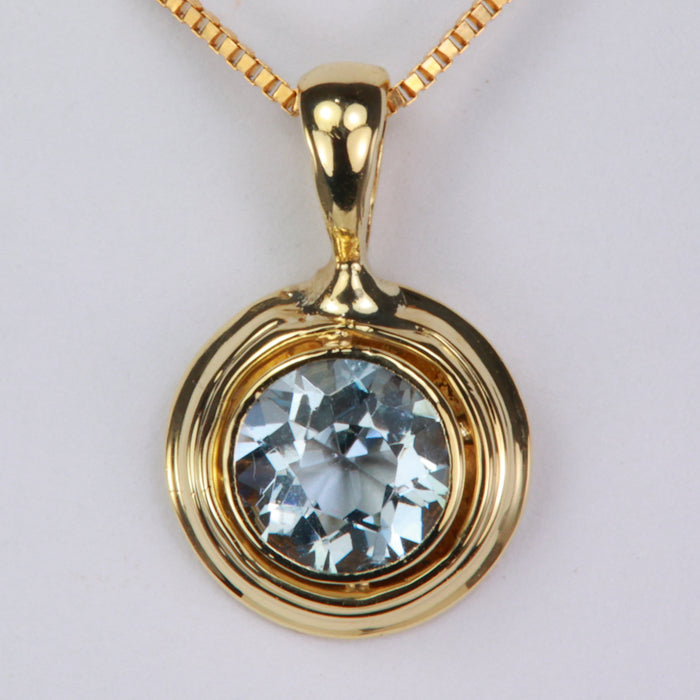estate yellow gold and aquamarine gemstone pendant bezel set