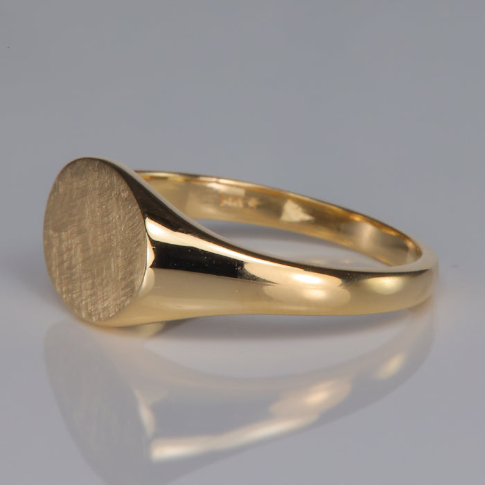 estate yellow gold signet