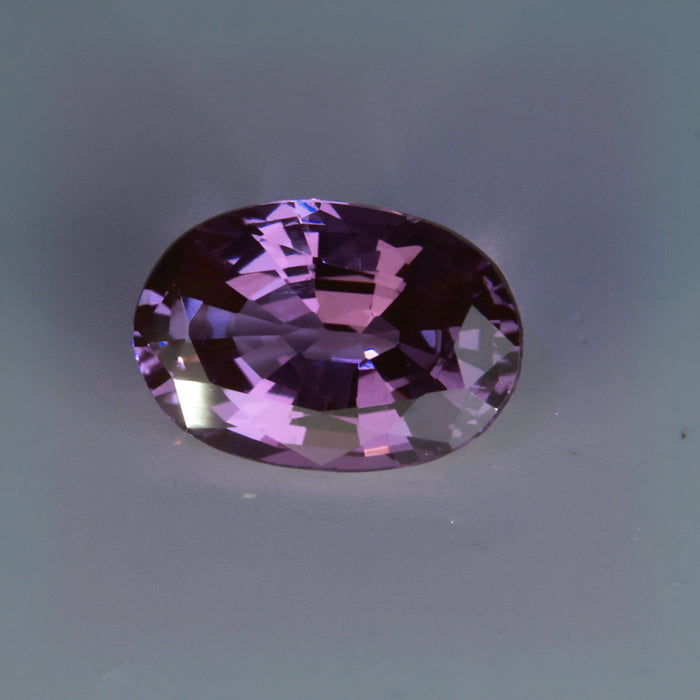 incandescent light alexandrite gemstone color