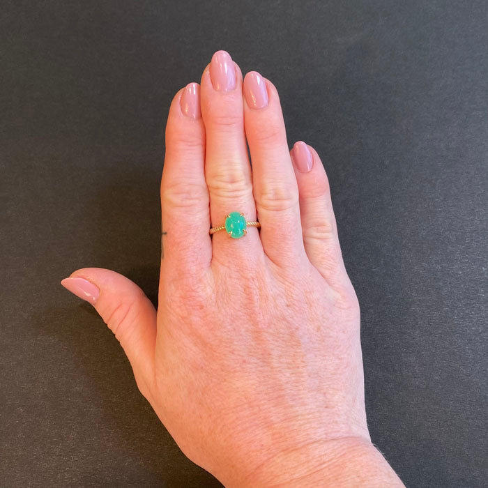 yellow gold chrysoprase ring oval cabachon