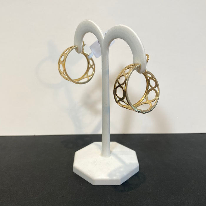 yellow gold hoop earrings with circles 