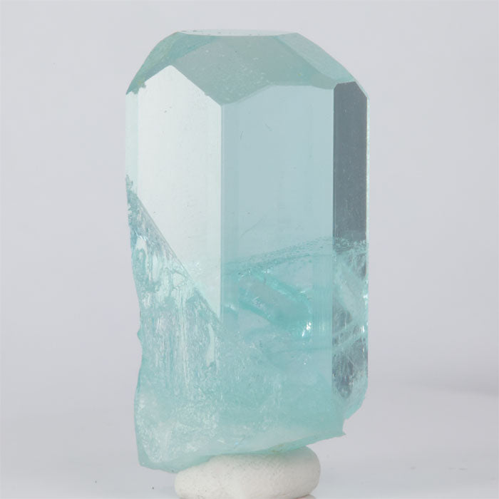 natural gemmy aqua crystal 