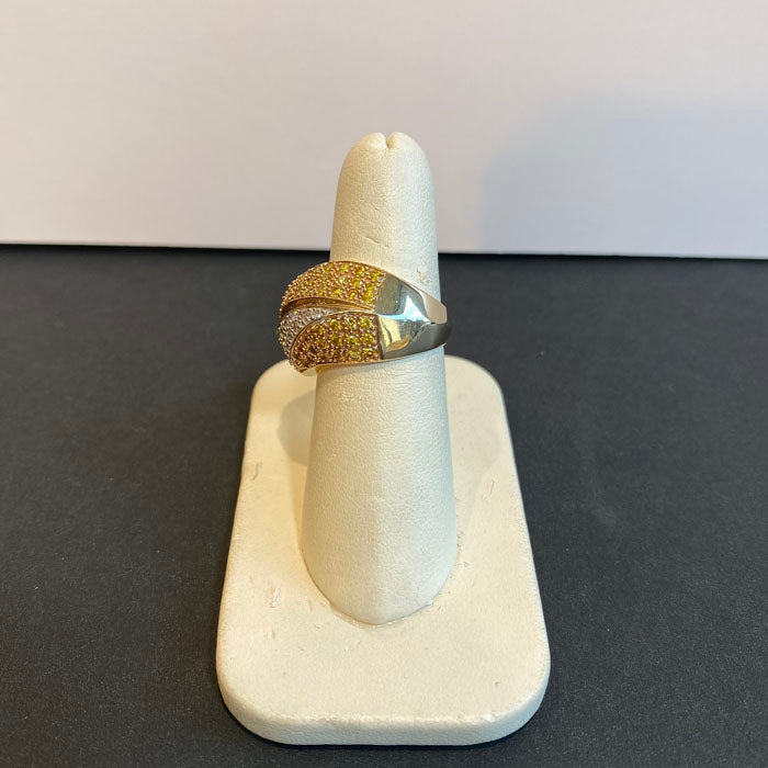 yellow diamond yellow gold  ring 