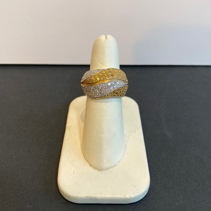 diamond cocktail  ring yellow gold