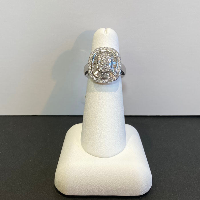 diamond and 18k white gold ring