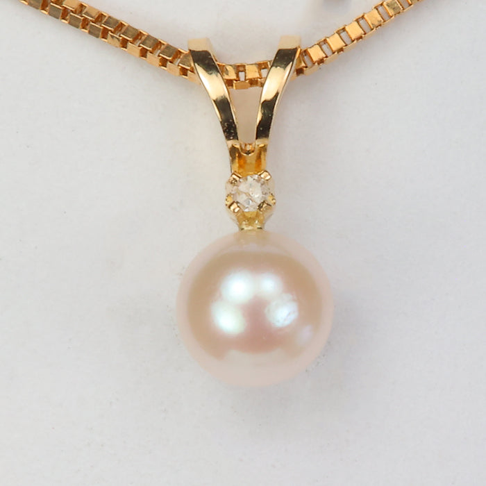 yellow gold pearl and diamond accent estate pendant