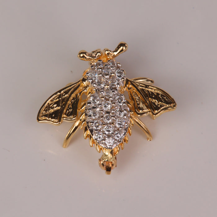diamond bee pin in yellow gold