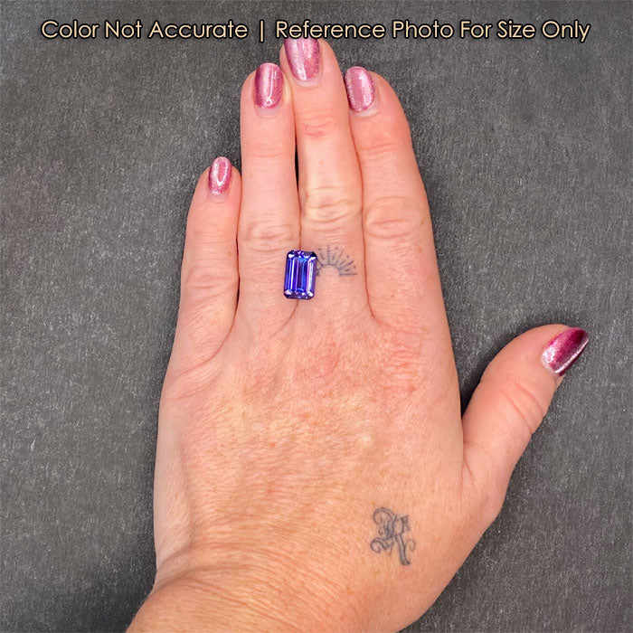 size of large tanzanite to hand