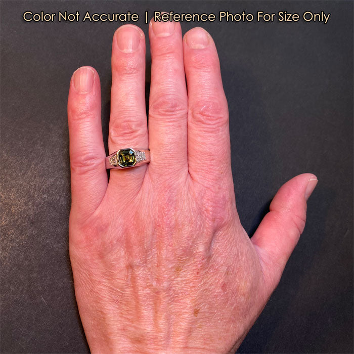 size of sapphire ring to hand 