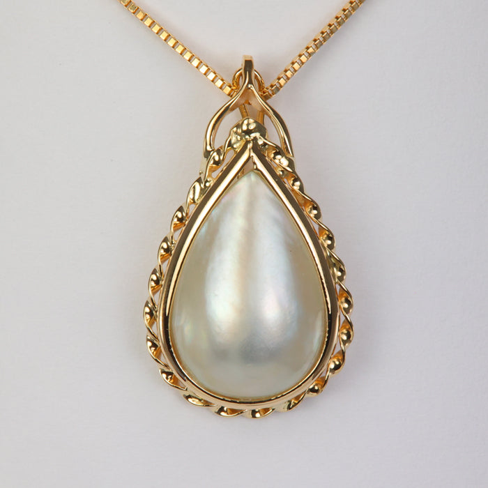 yellow gold mabe pearl, pearl enhancer pendant 