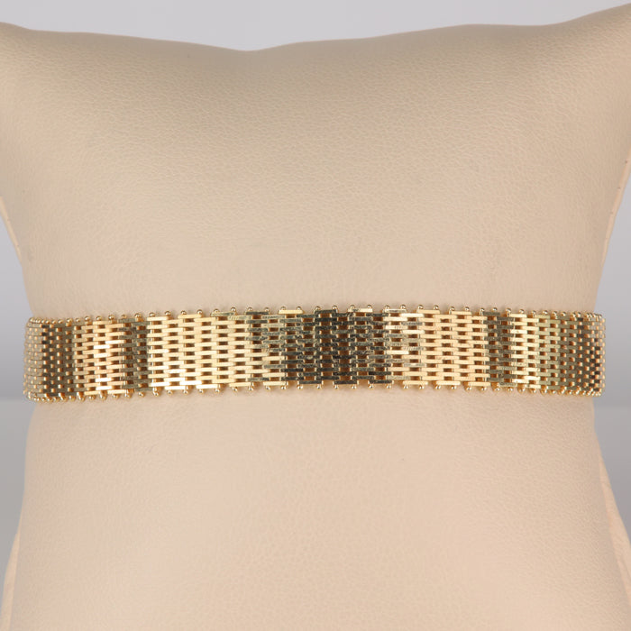 estate yellow gold mesh link style bracelet
