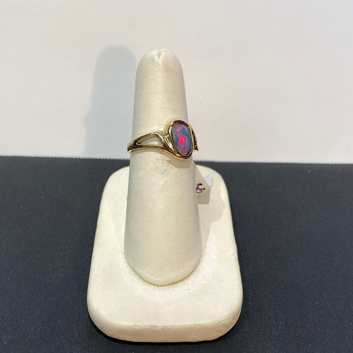 opal onyx doublet ring yellow gold