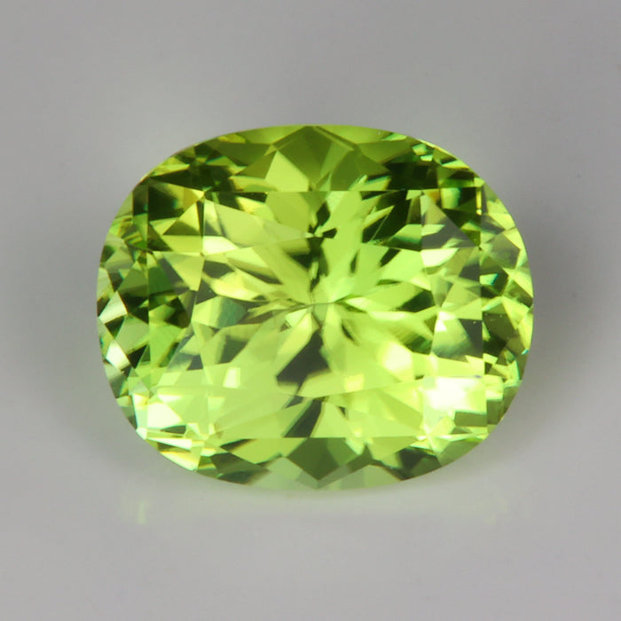 green color oval cut peridot gemstone from pakistan