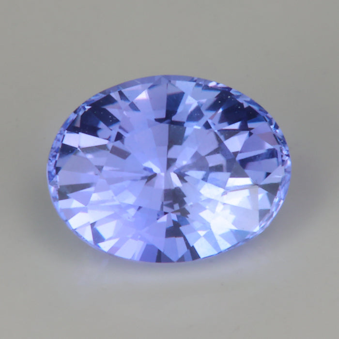 oval sapphire gemstone violet color 