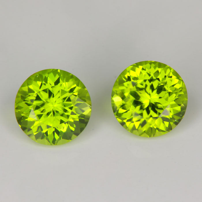 green color natural peridot gemstone pair round brilliant cut