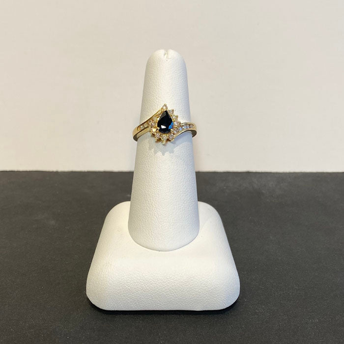 sapphire yellow gold diamond ring