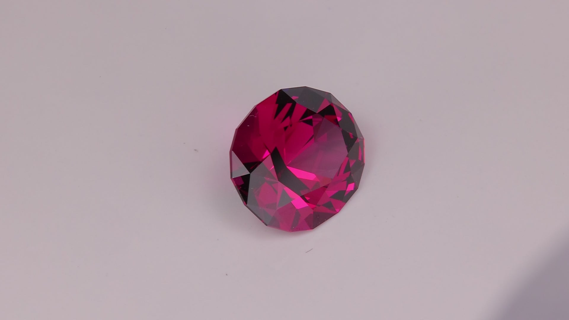25% OFF w/ Code RARE25 | Oval Cut Umbalite Garnet from Malawi 9.40 Carats
