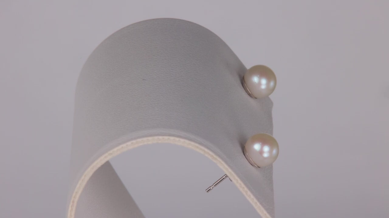 14K White Gold Freshwater Pearl Stud Earrings