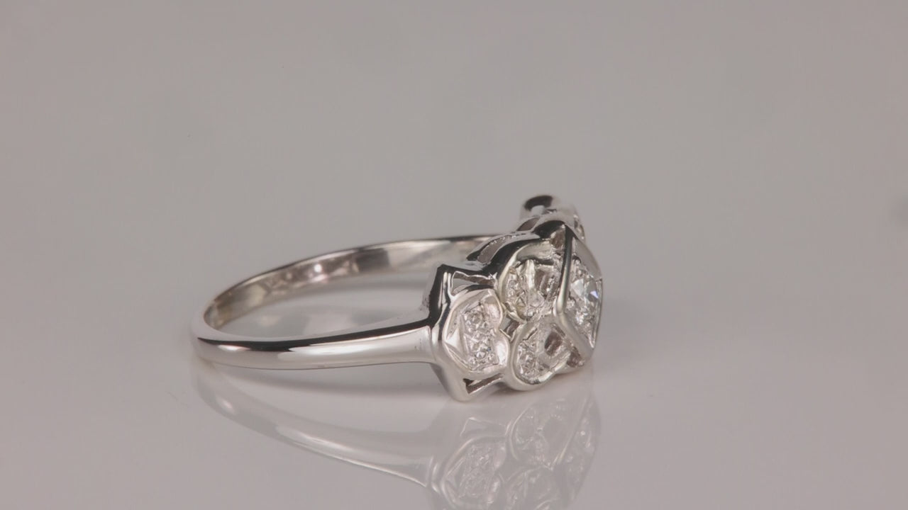 14K White Gold Art Deco Style Diamond Ring .21cttw