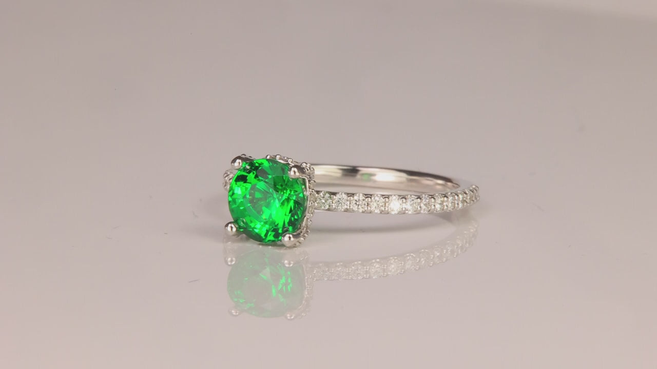 14K White Gold Tsavorite Garnet and Diamond Ring 1.60cts