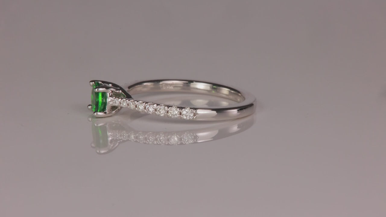 14K White Gold Round Brilliant Tsavorite Garnet and Diamond Ring