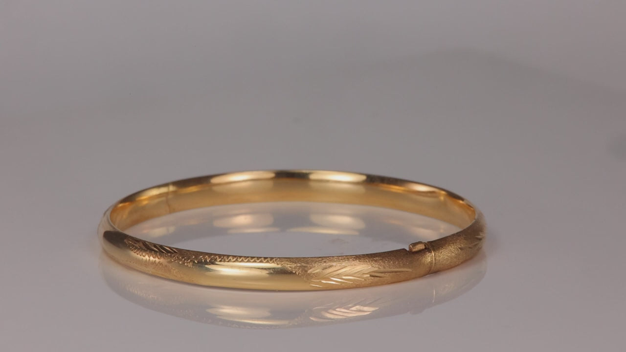 14K Yellow Gold Bangle Bracelet