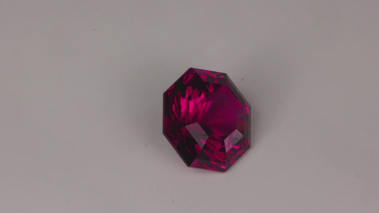 Mixed Brilliant Cut Hexagon Garnet From Tanzania 8.33 Carats