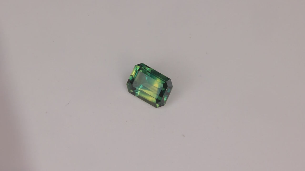 Emerald Cut BiColor Sapphire 1.05cts