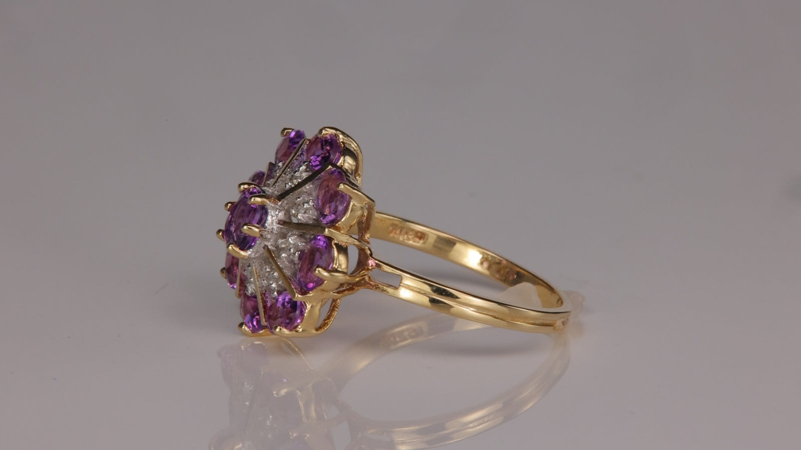 14K Yellow Gold Oval Amethyst And Diamond Ring
