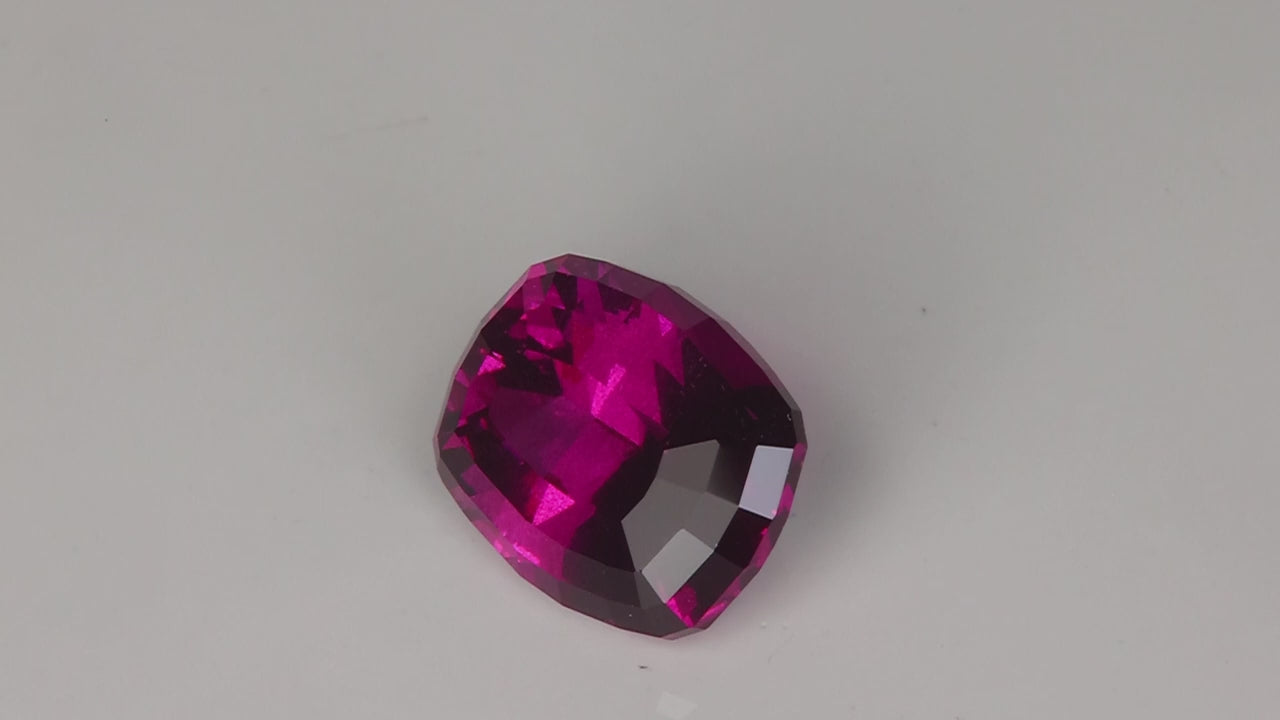 Barion Antique Cushion Cut Garnet 5.70 Carats