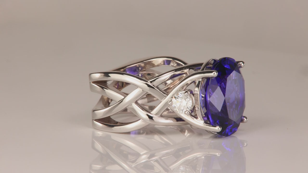 14K White Gold Oval Cut 12.38ct Tanzanite Ring with Diamonds