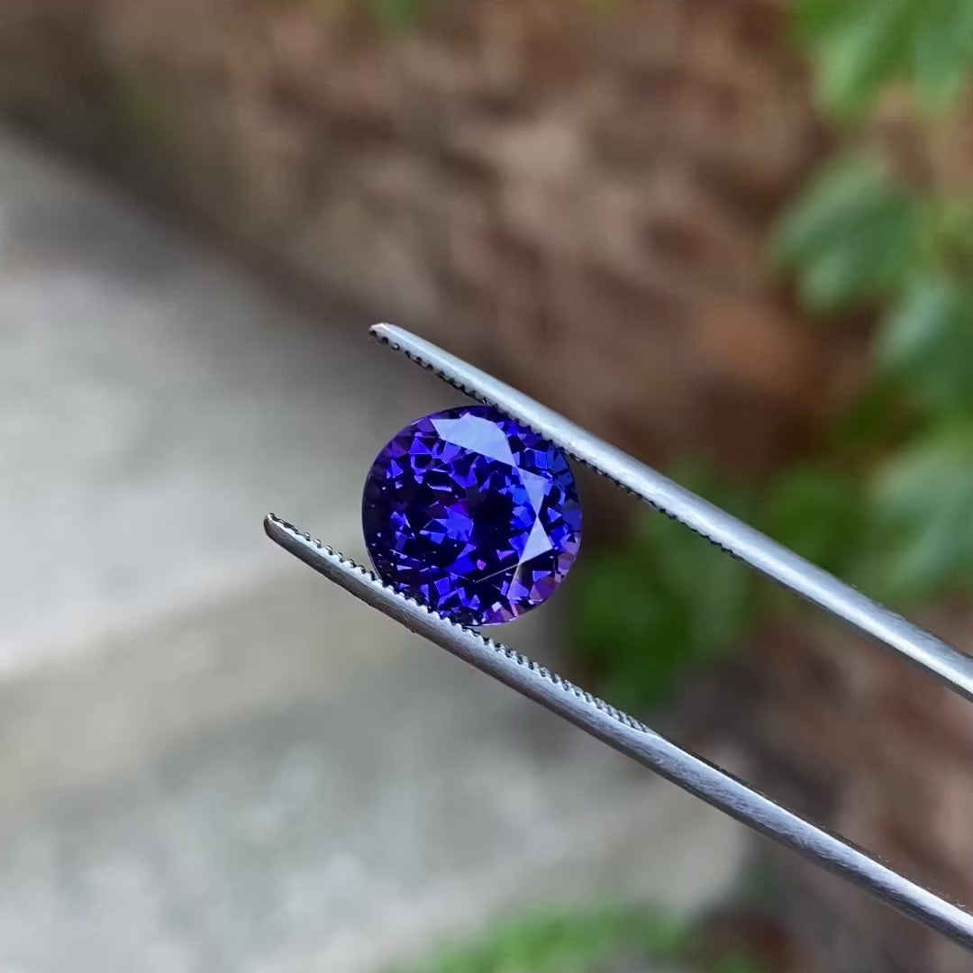 HIDDEN GEM | Round Brilliant Cut Tanzanite 6.23 Carats