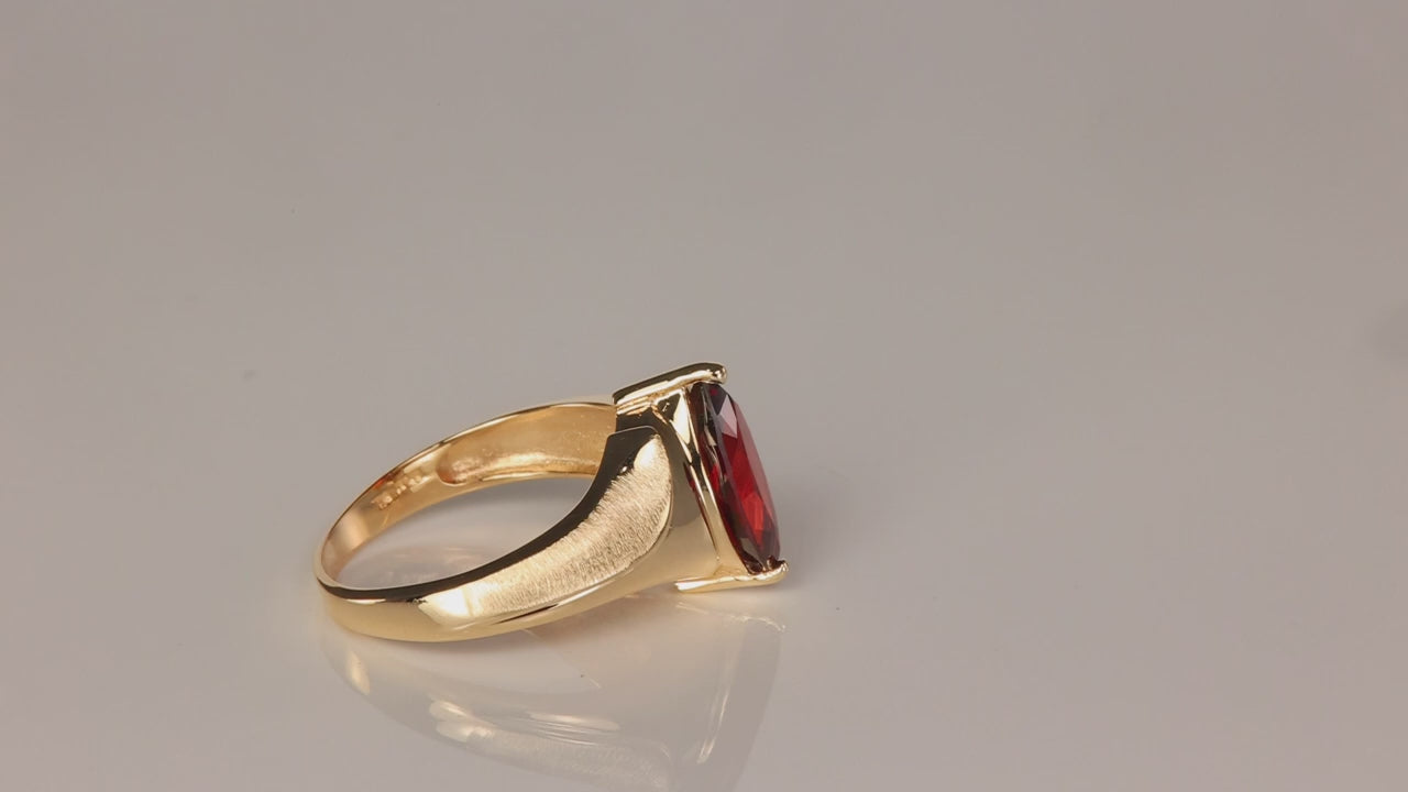 10K Yellow Gold Marquise Cut Garnet Ring 2.00cts