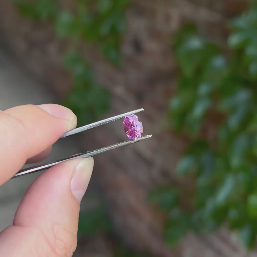 💎HIDDEN GEM | Oval Cut Pink Sapphire 2.03 Carats Natural Unheated Color