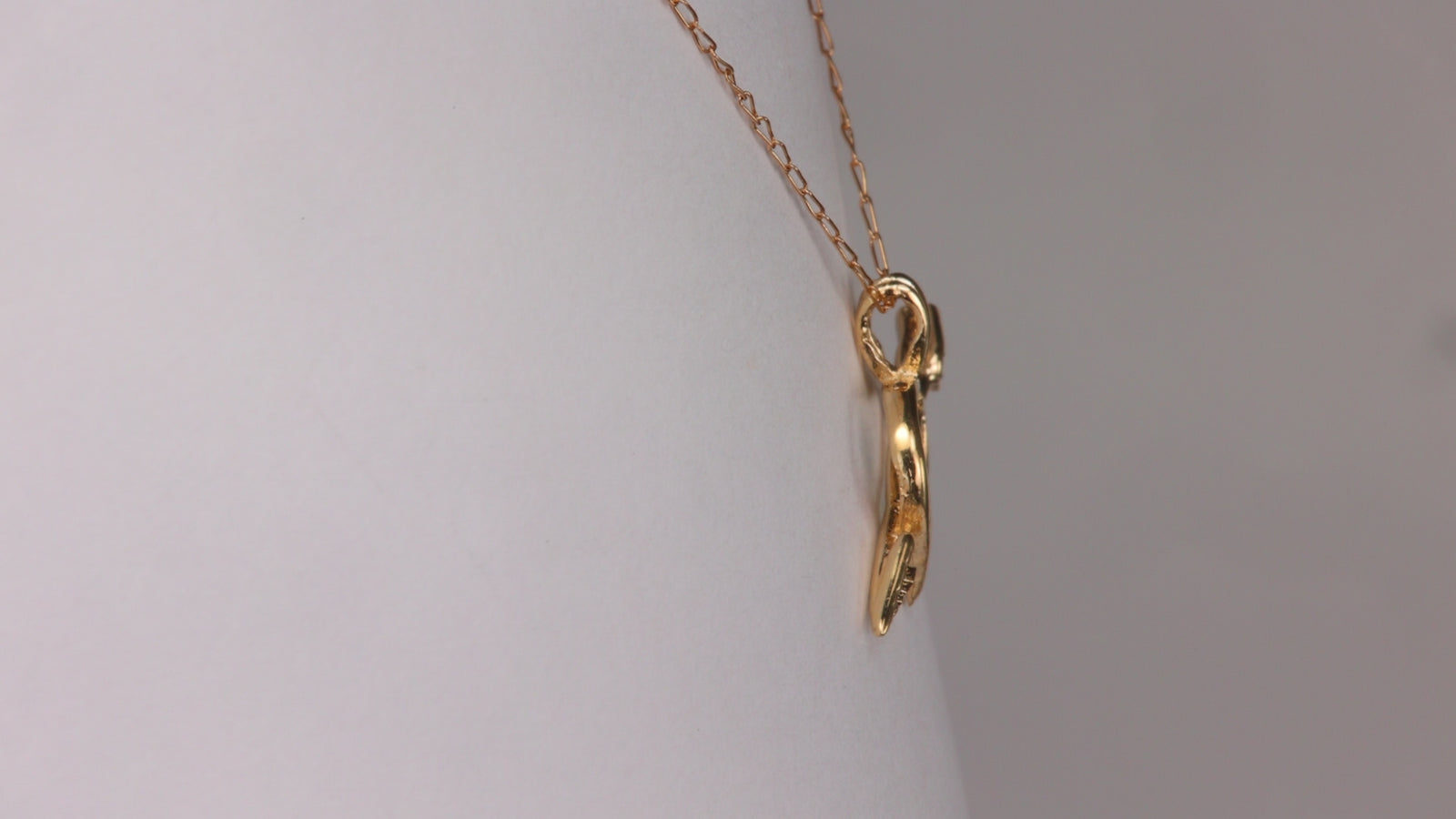 14K Yellow Gold Heart With Arrow Necklace 18"