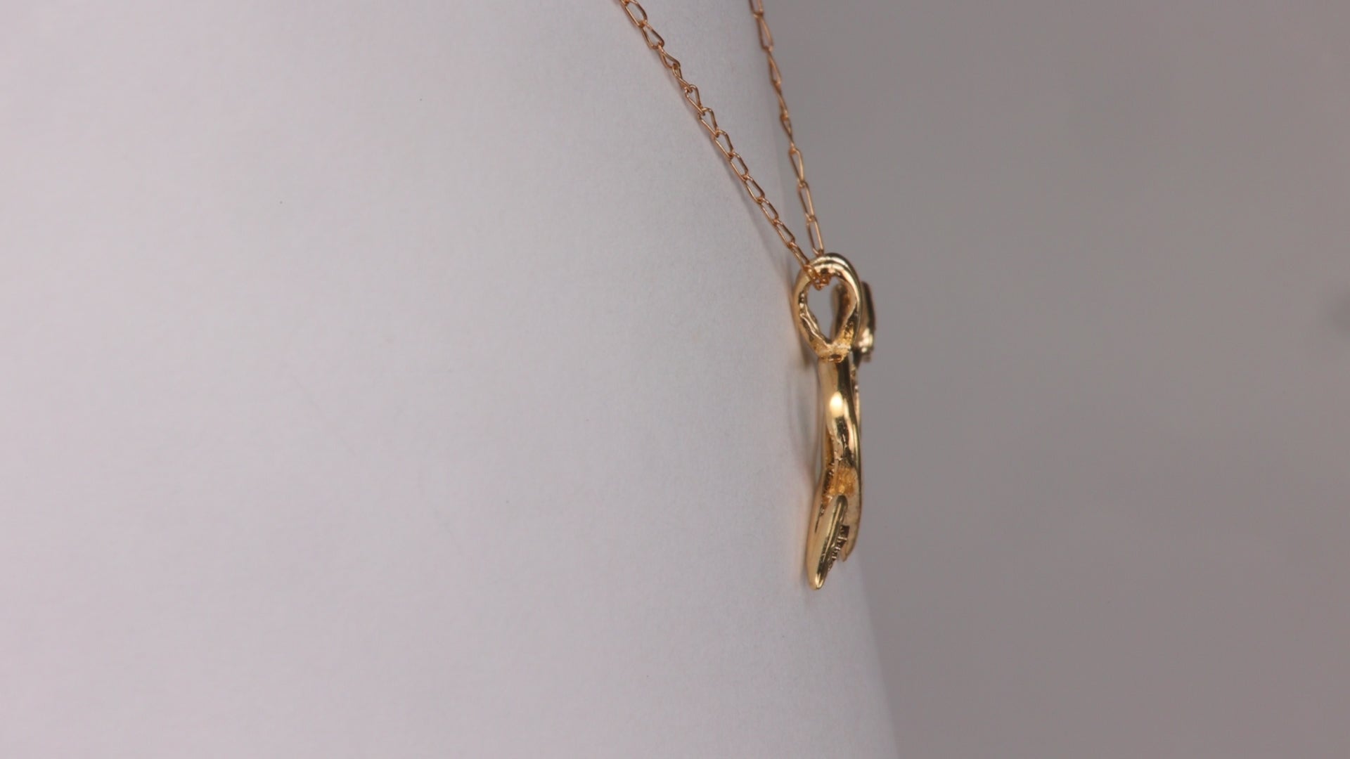 14K Yellow Gold Heart With Arrow Necklace 18
