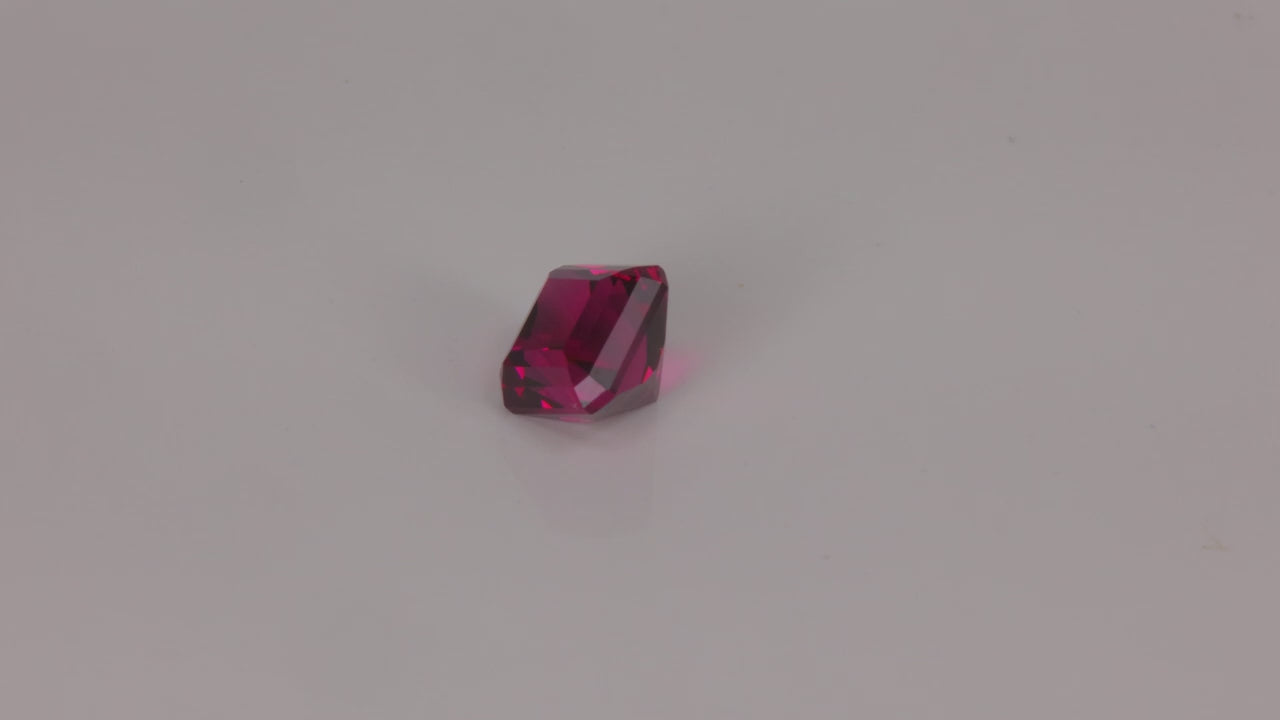 Square Barion Cut Garnet 2.75 Carats