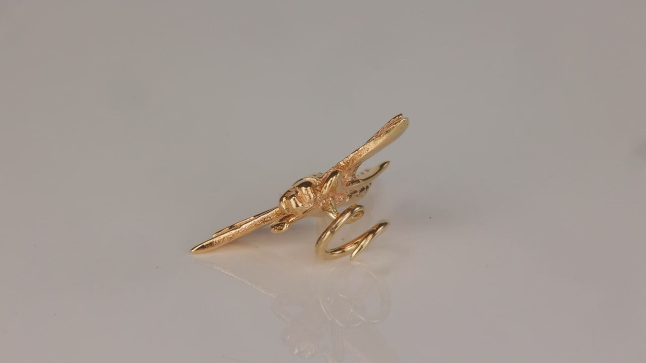 14K Yellow Gold Dragonfly Lapel Pin