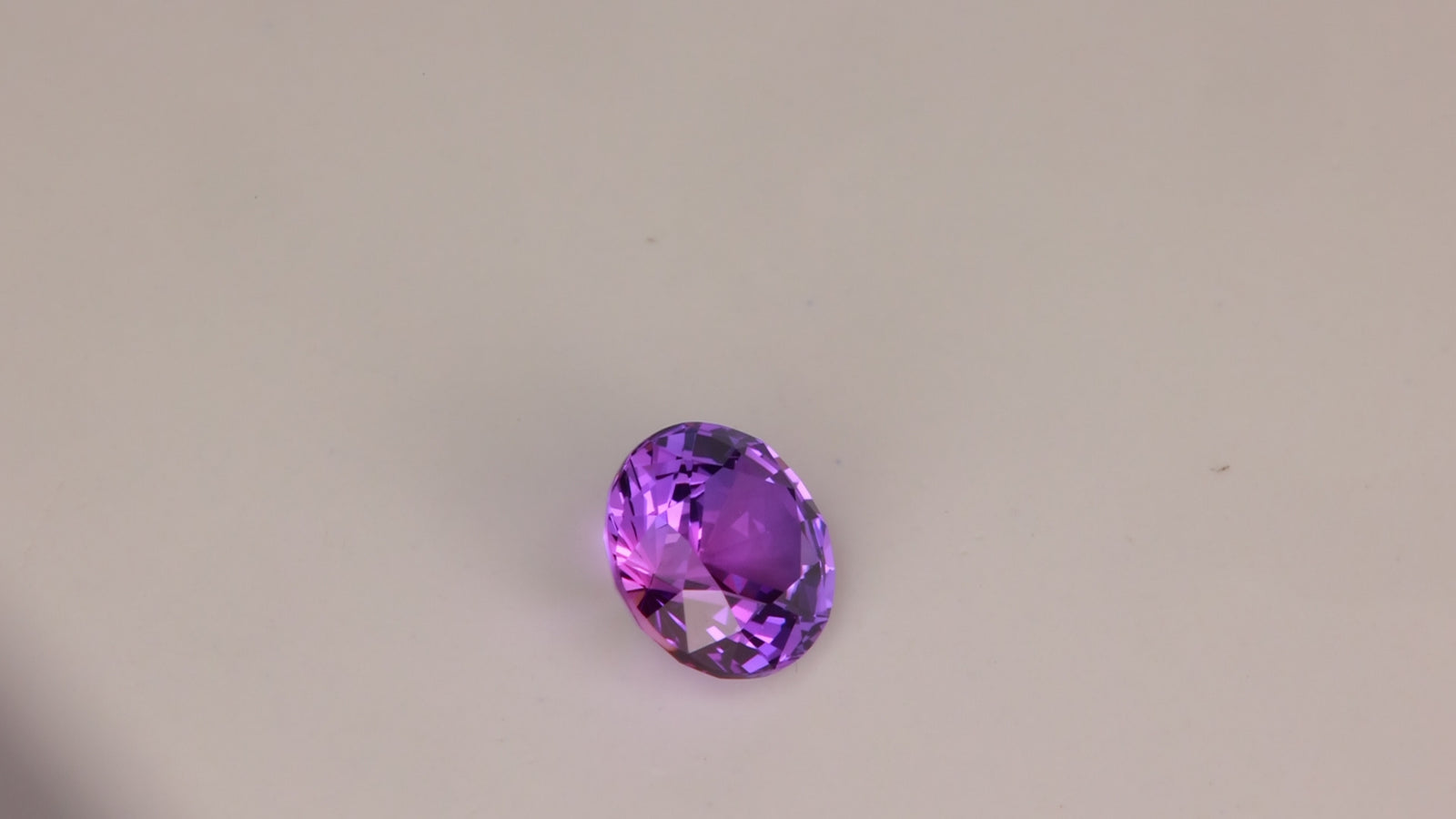 Round Brilliant Cut Sapphire 1.29 Carats