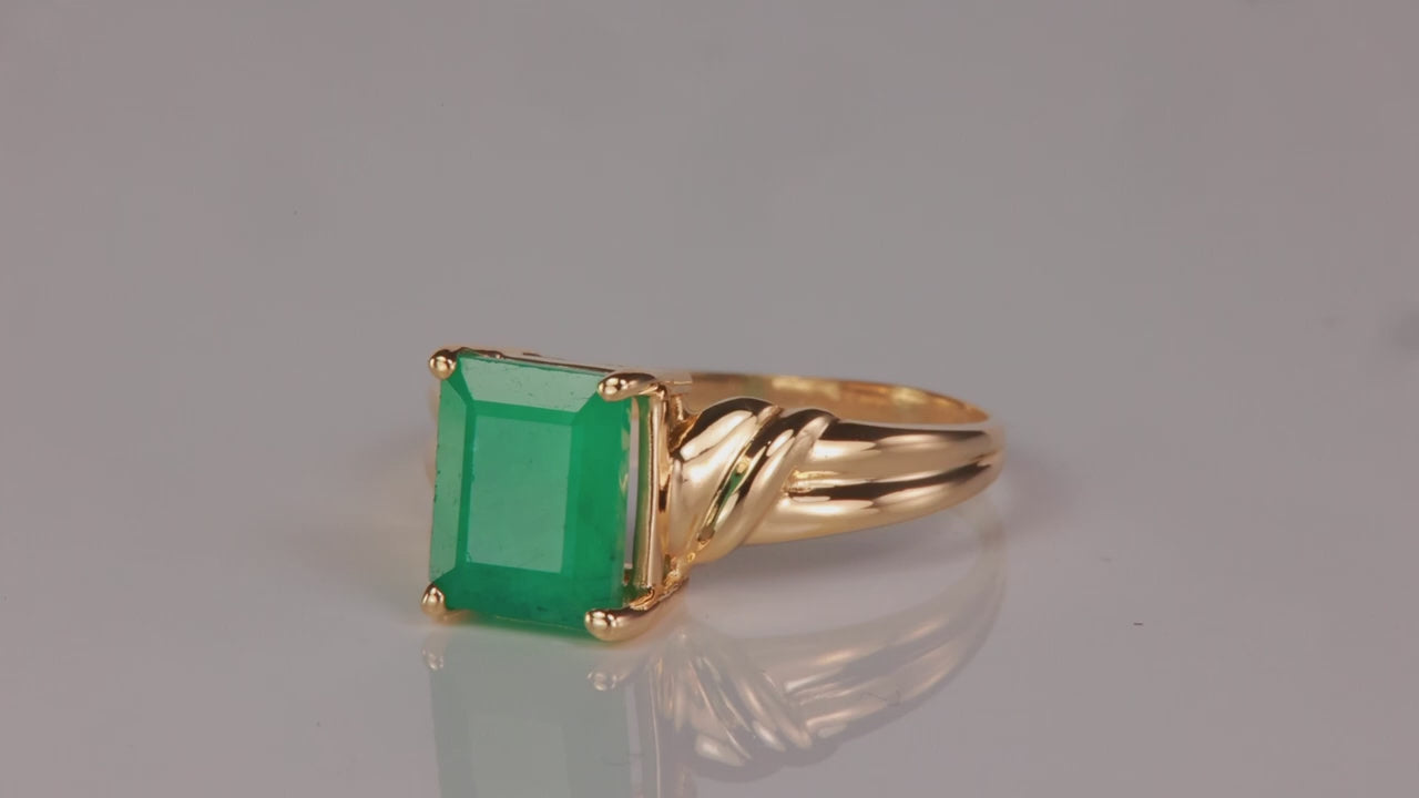 14K Yellow Gold Emerald Cut Emerald Ring 1.80cts