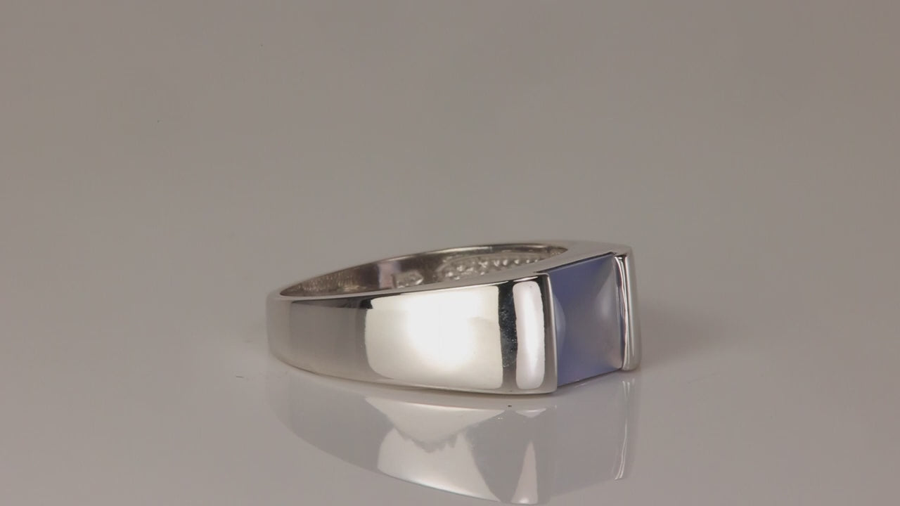 14K White Gold Cabochon Chrysoprase Ring