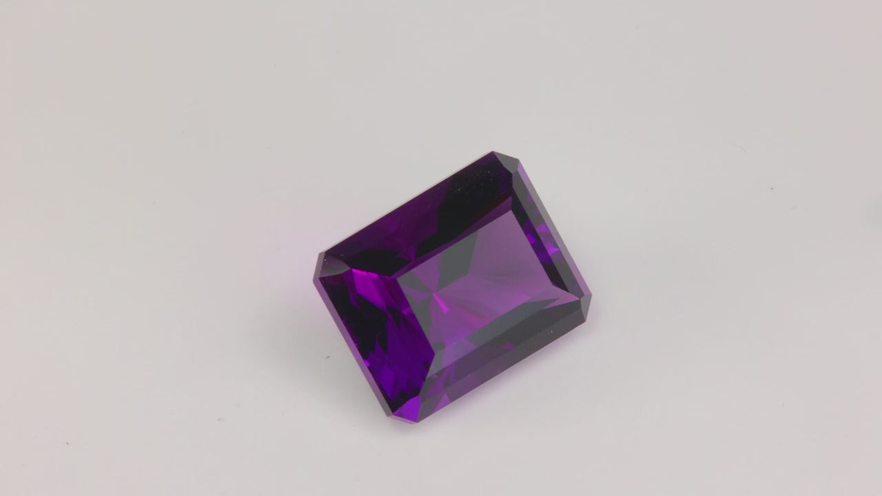 Mixed Brilliant Emerald Cut Amethyst From Brazil 19.96 Carats