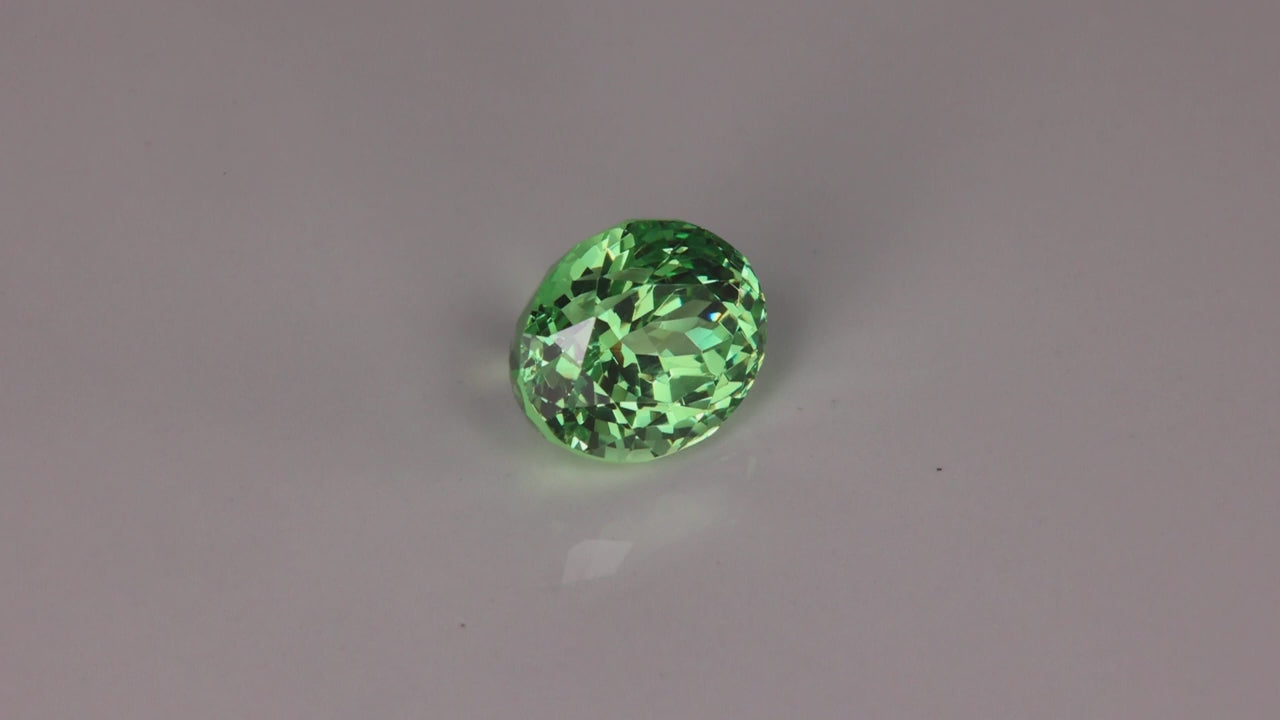 Oval Merelani Mint Garnet Gemstone 4.52 Carats