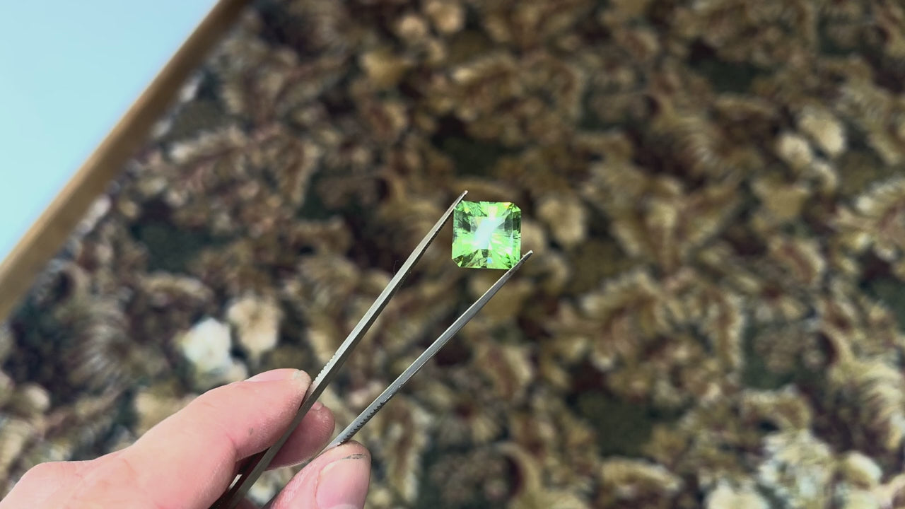 Square Brilliant Cut Peridot 13.14 Carats