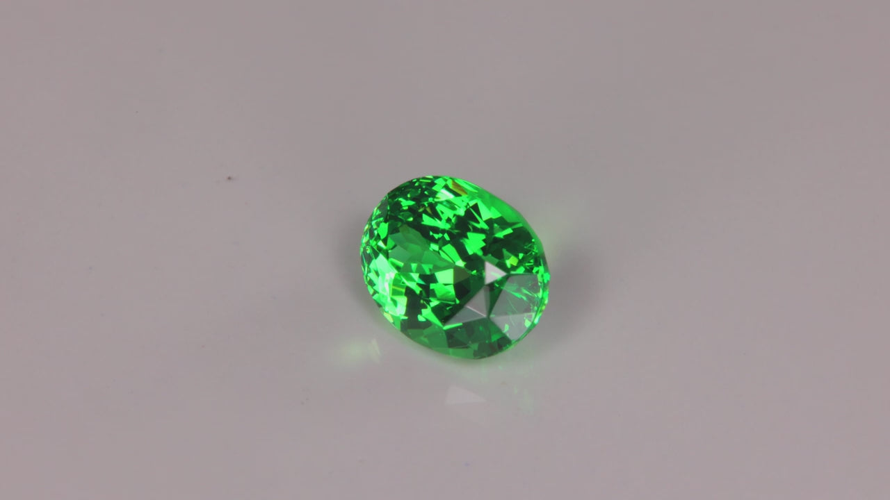 Fine Oval Tsavorite Garnet from Tanzania 2.19 Carats